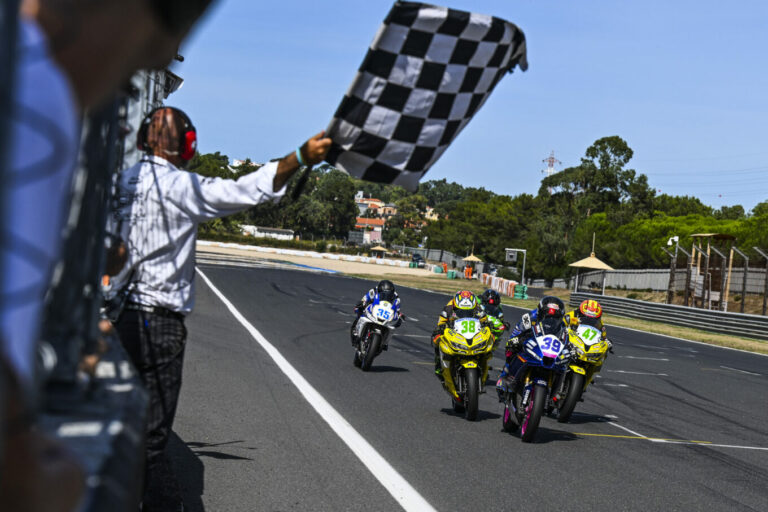 ESBK Estoril: sábado de emoción y con posibles campeones a la vista