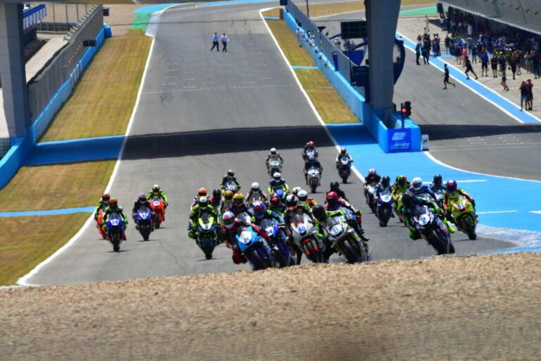 ¡Vuelven un año más la Yamaha R1 & R6 Cup 2026!