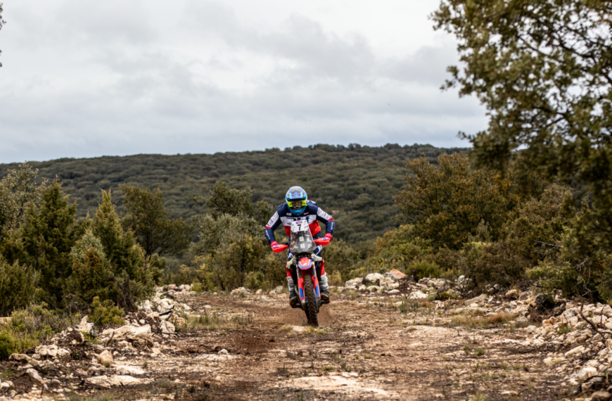 Mario Olmedilla se impone en Guadalajara tras una exigente jornada de Rally Raid