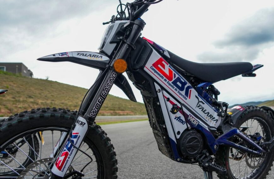 Talaria, nueva moto eléctrica oficial del paddock del ESBK
