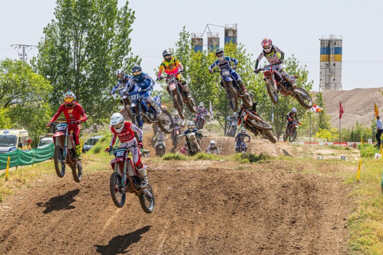 Fin de semana de dobletes en el MX de Montearagón