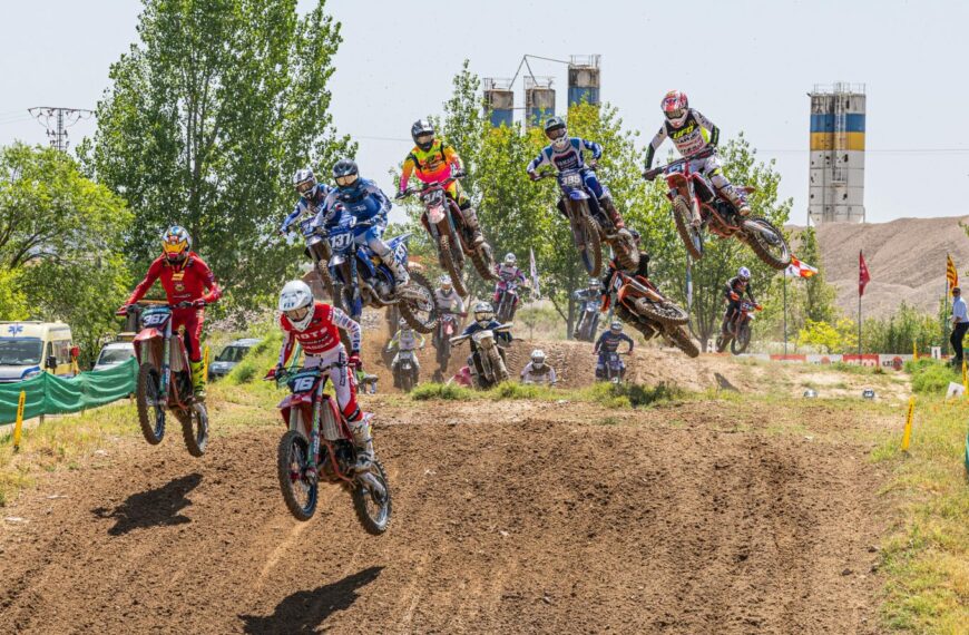 Fin de semana de dobletes en el MX de Montearagón