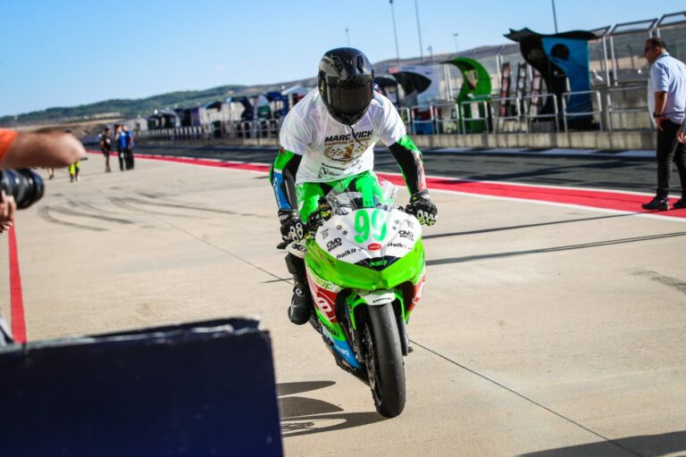 Armario, Fuertes y Vich se proclaman campeones del ESBK de Navarra