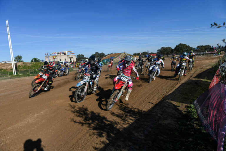 Alhama de Murcia acoge la prueba aplazada del Campeonato de España de Motocross