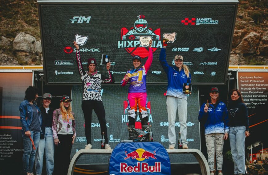 Sandra Gómez se convierte en la primera campeona del mundo de Hard Enduro
